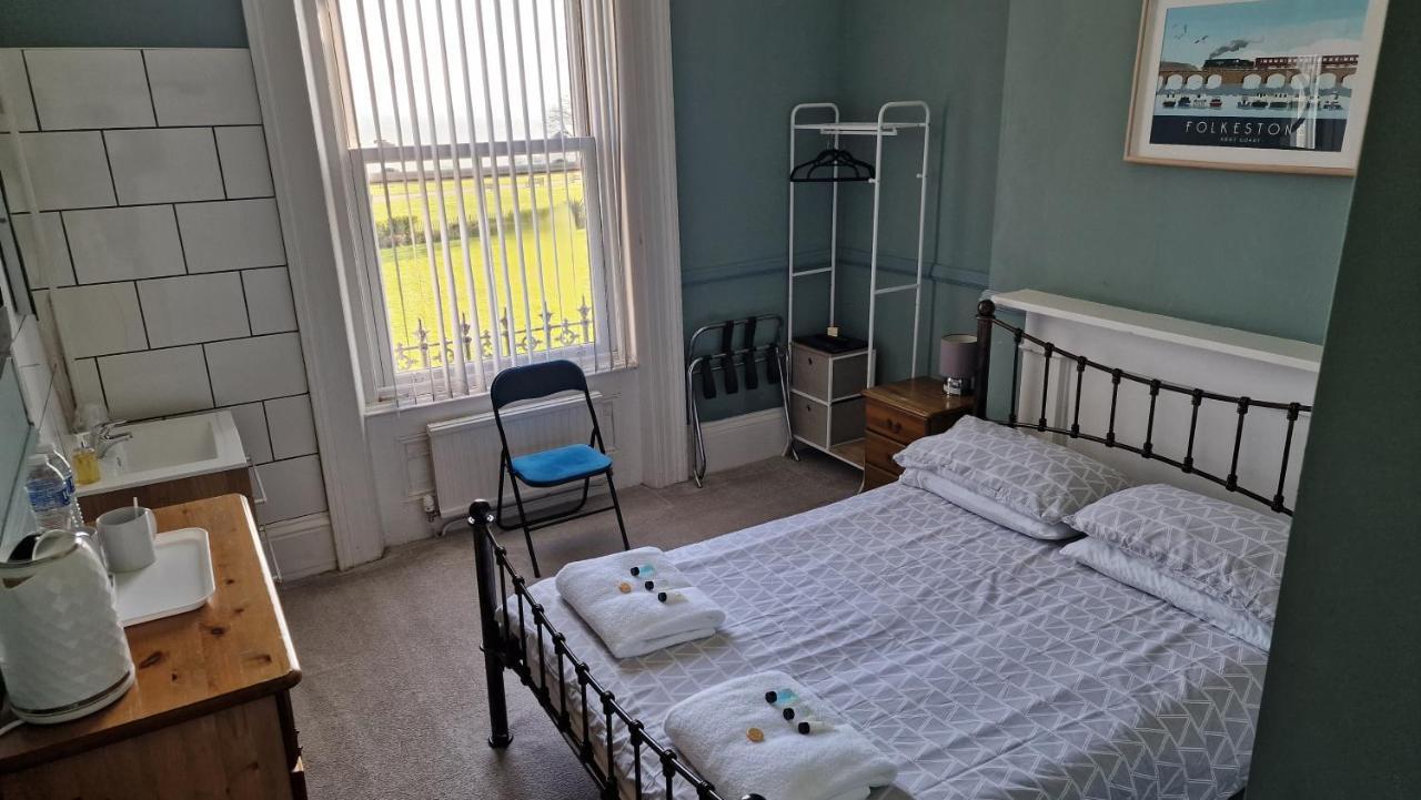 Westward Ho Hotel フォークストン エクステリア 写真