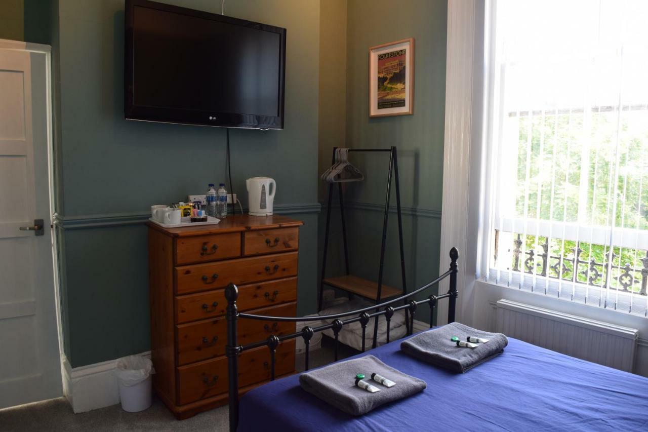 Westward Ho Hotel フォークストン エクステリア 写真